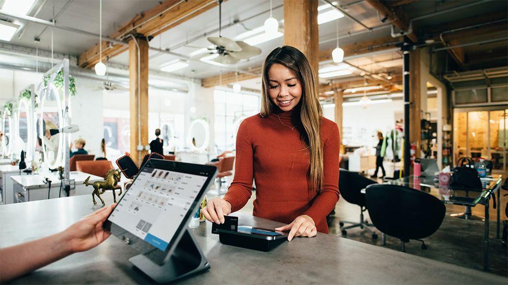 Enhance Online Businesses & Retail Payment Solutions with Parcel Lockers
