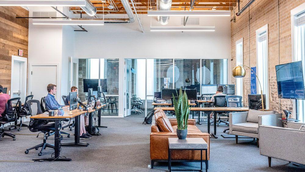 The Rise of Co-working Spaces: Redefining the Modern Workplace With Smart Lockers  