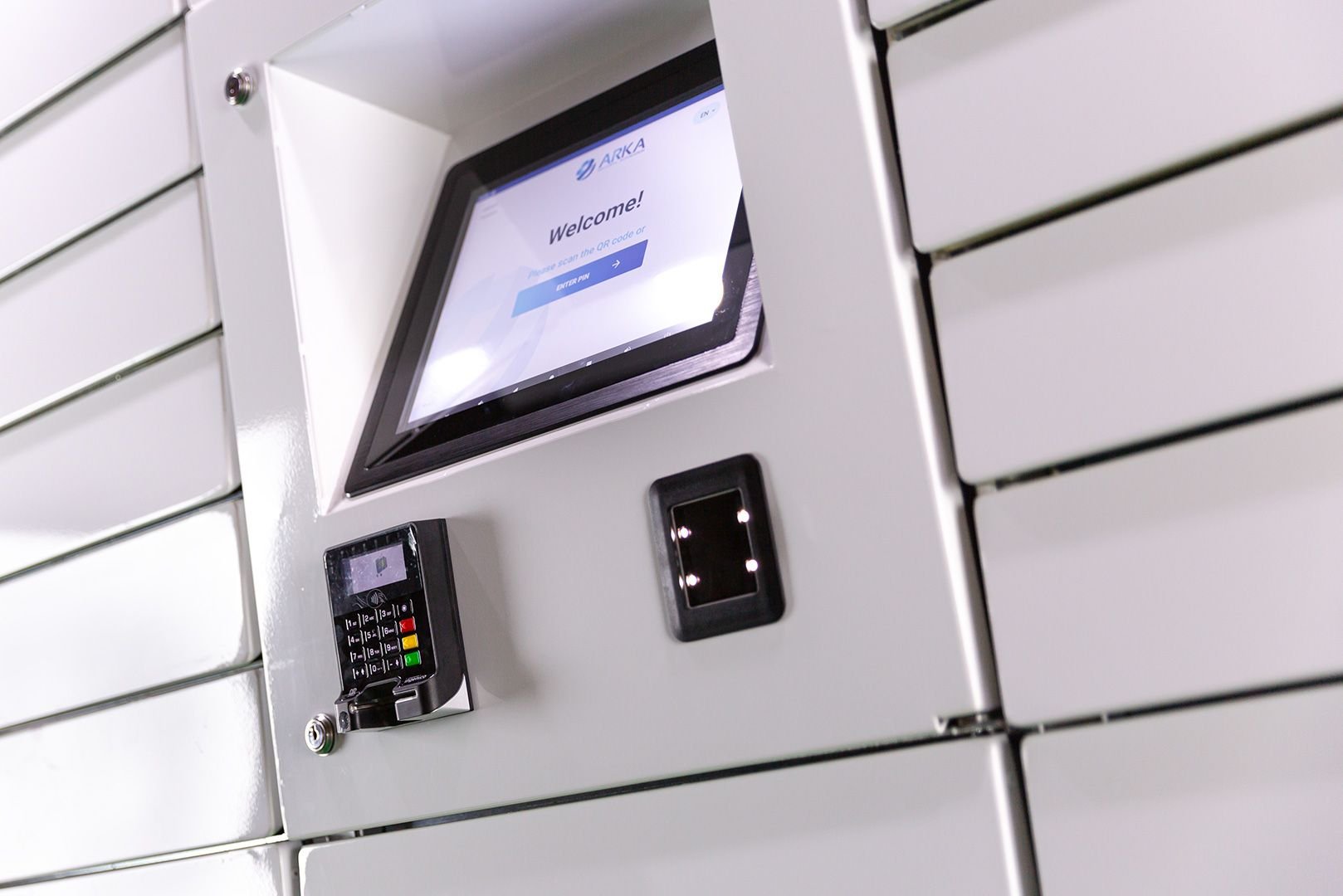 Robotic Locker Highly Customizable and Automated Parcel locker | AK 201